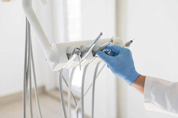 24/7 Emergency Tooth Extraction experts in Davie, FL
